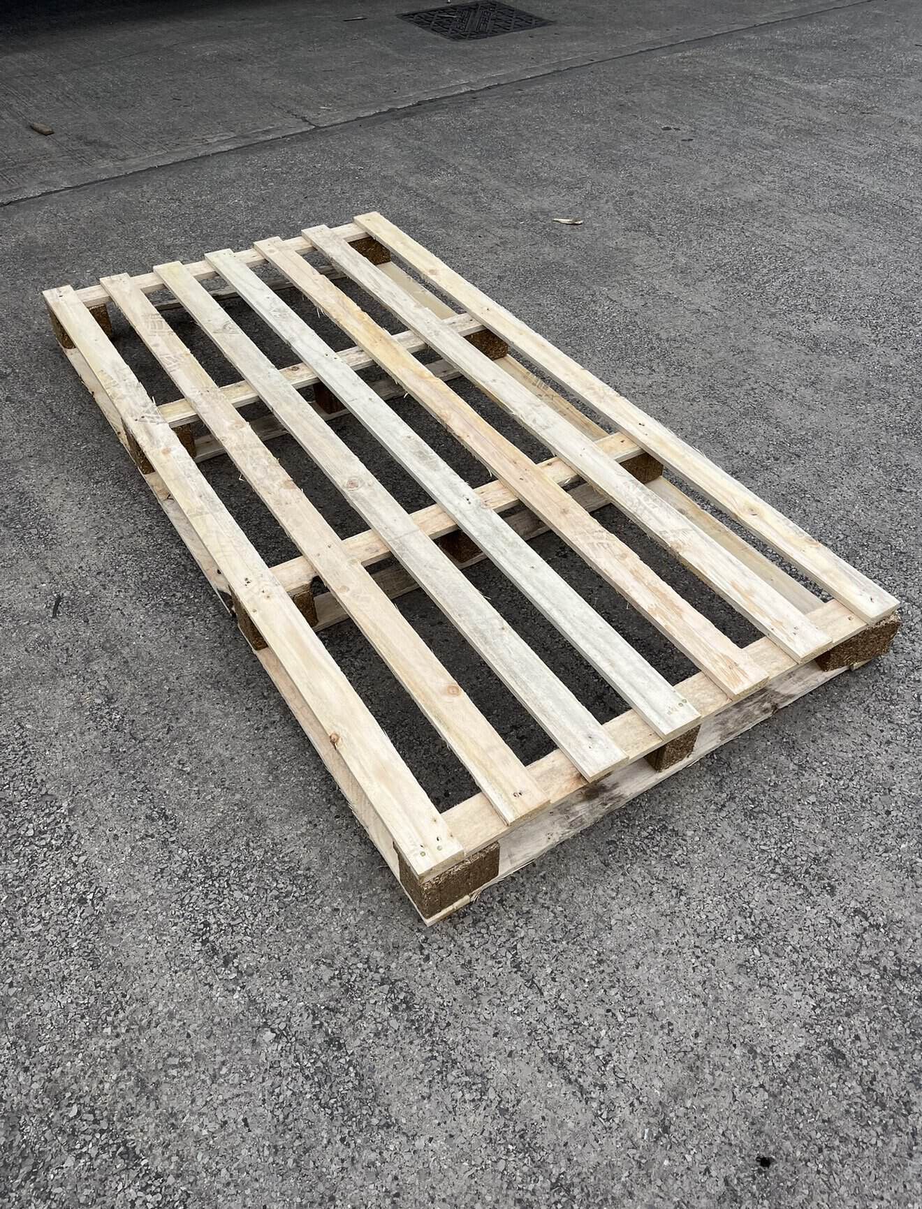 2000 x 1000 mm Pallet